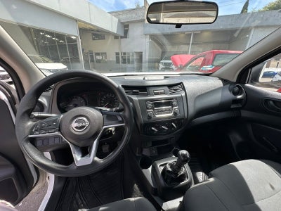 2023 Nissan NP300 2.5 Chasis AC Mt