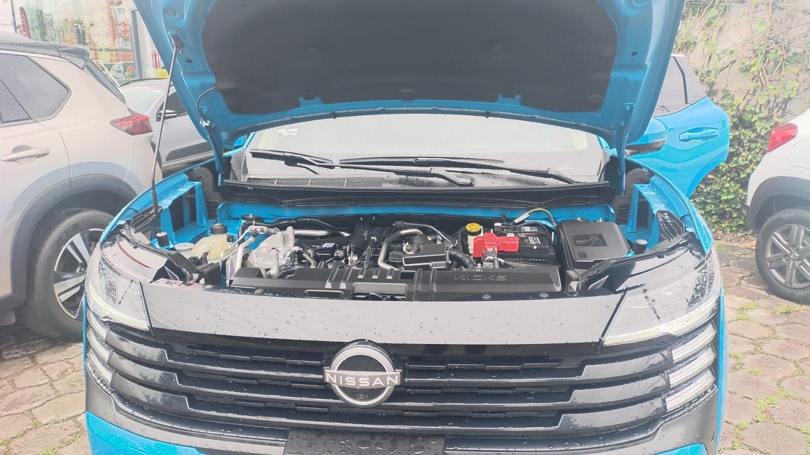 2025 Nissan Kicks 2.0 Platinum At