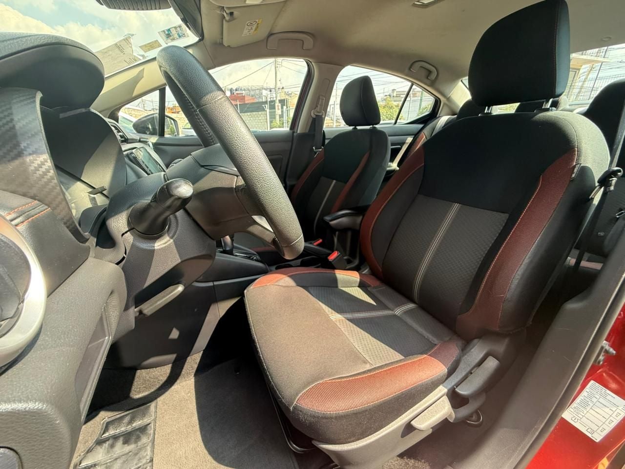 2024 Nissan Versa 1.6 SR At