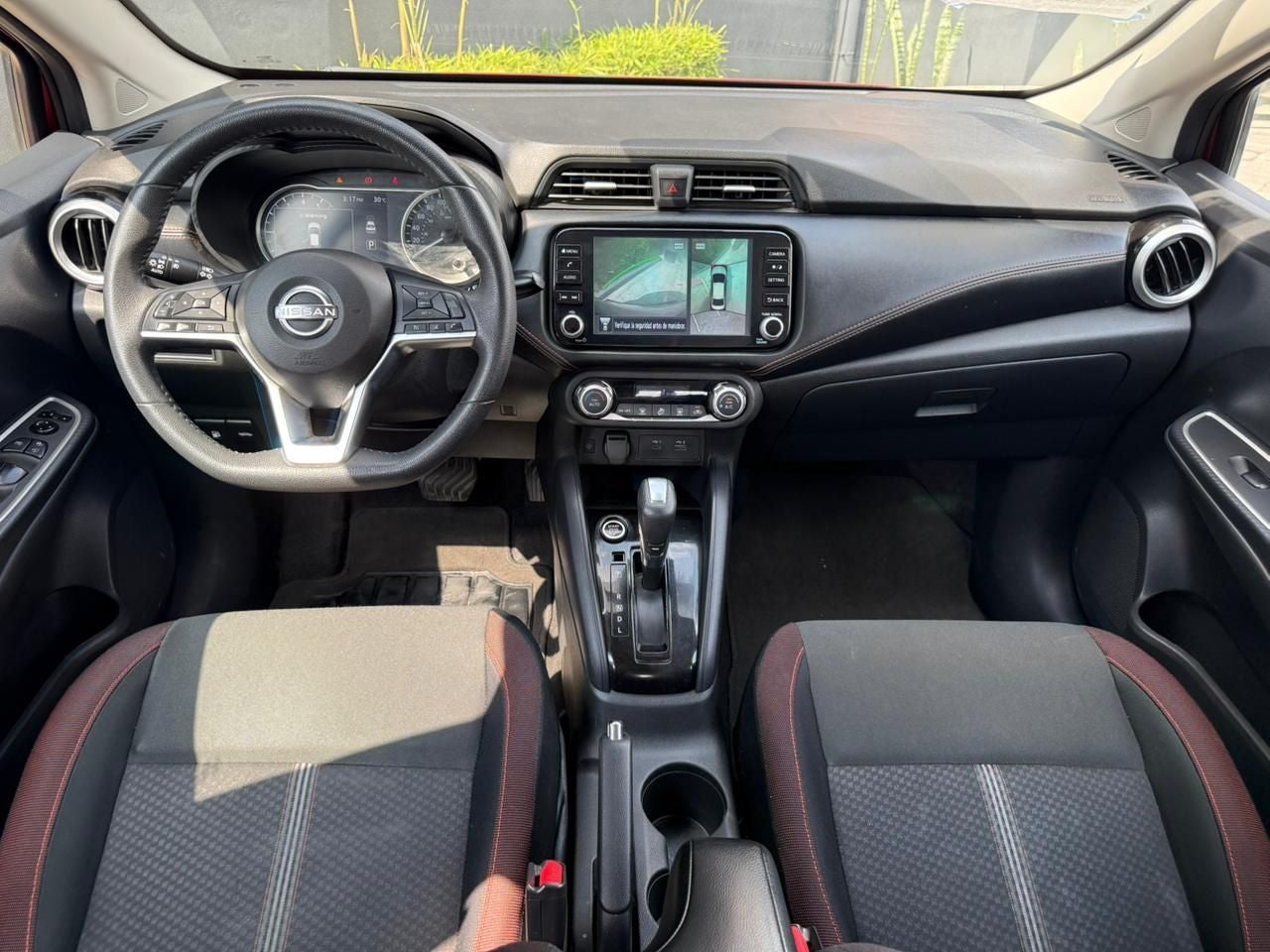 2024 Nissan Versa 1.6 SR At