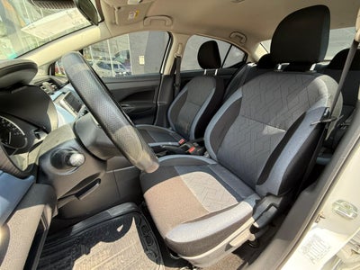 2024 Nissan Versa 1.6 Advance Mt