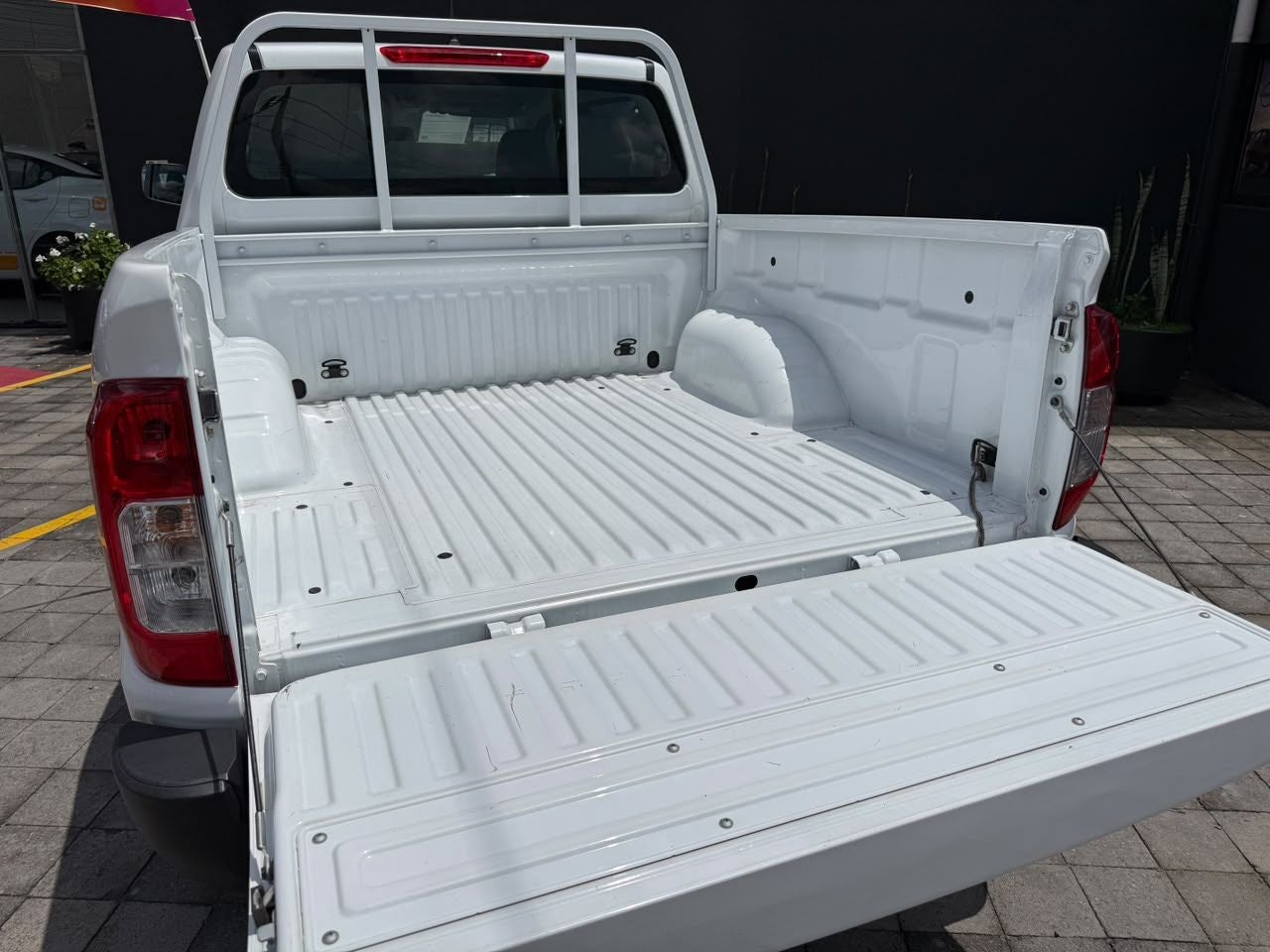 2022 Nissan Frontier 2.5 Se Mt