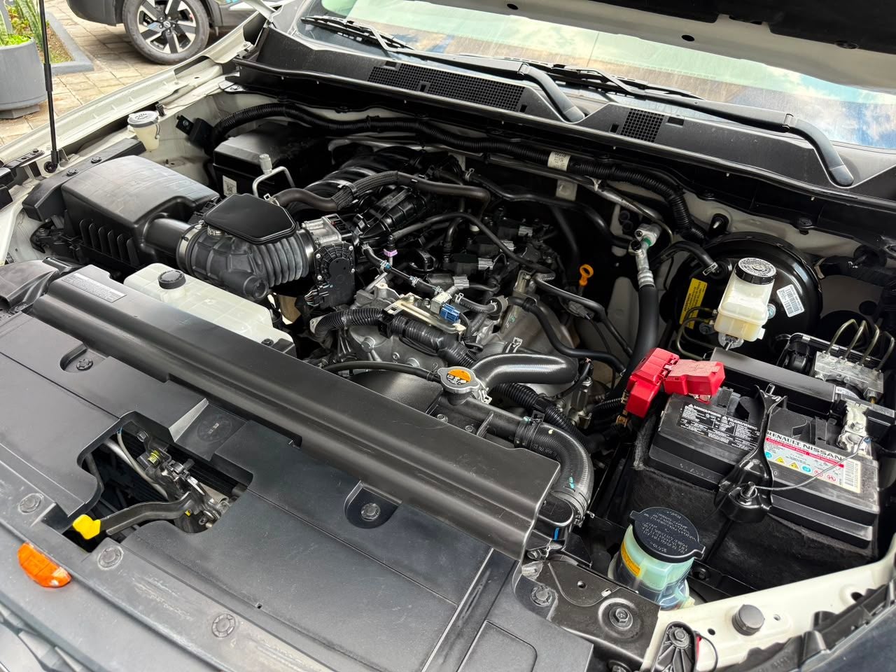 2023 Nissan Frontier 2.5 Le Platinum At