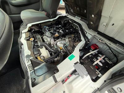 2024 Nissan Urvan 2.5 Panel Amplia AA Mt