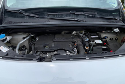 2026 Peugeot Rifter 1.6 Allure Pack Diesel Mt