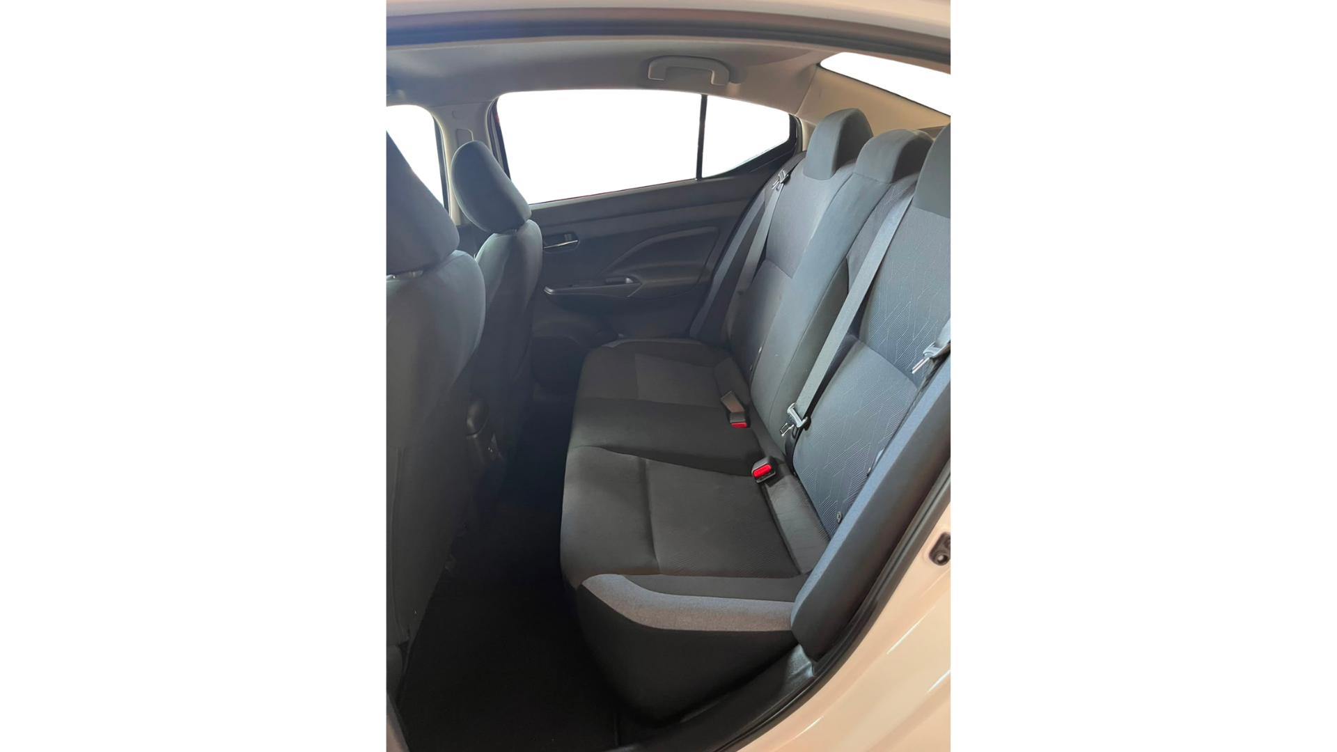 2024 Nissan Versa 1.6 Advance At