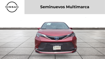2021 Toyota Sienna 2.5 Xle Piel Hibrido At