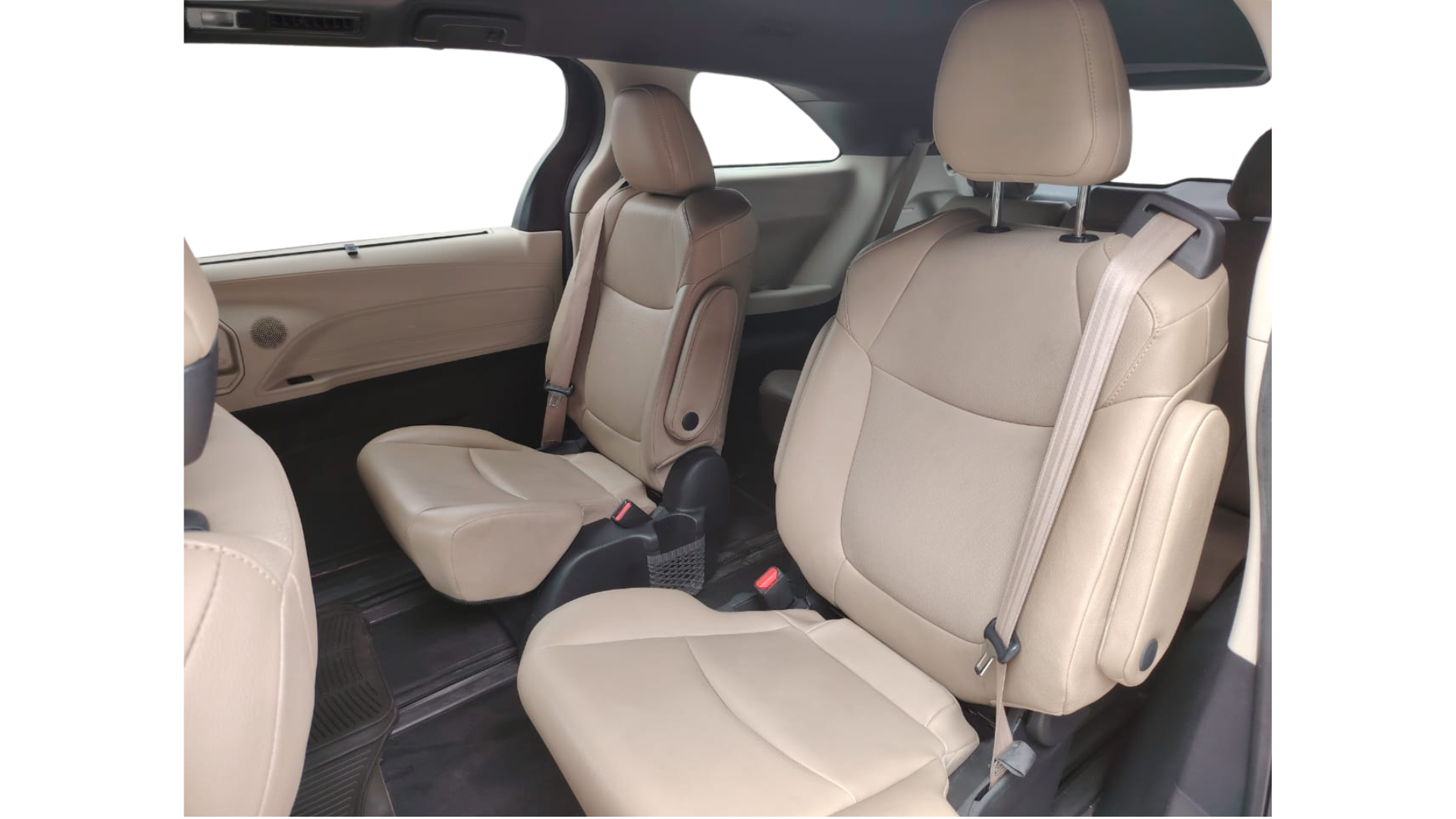 2021 Toyota Sienna 2.5 Xle Piel Hibrido At
