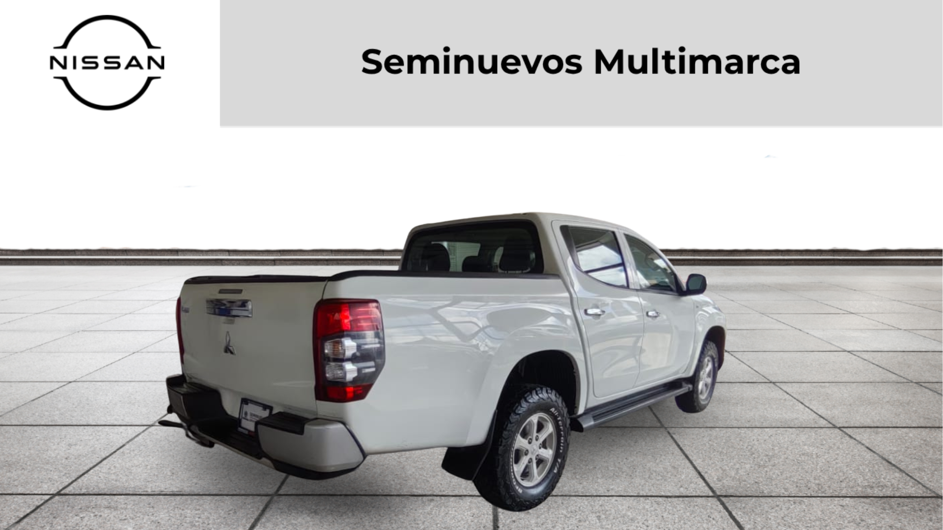 2023 Mitsubishi L200 2.4 Glx Cabina Doble 4x4 Diesel Mt