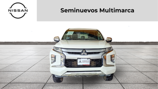 2023 Mitsubishi L200 2.4 Glx Cabina Doble 4x4 Diesel Mt