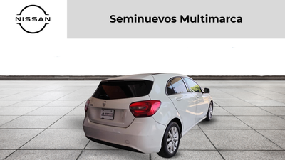 2015 Mercedes-Benz Clase A 1.6 Cgi 180 At