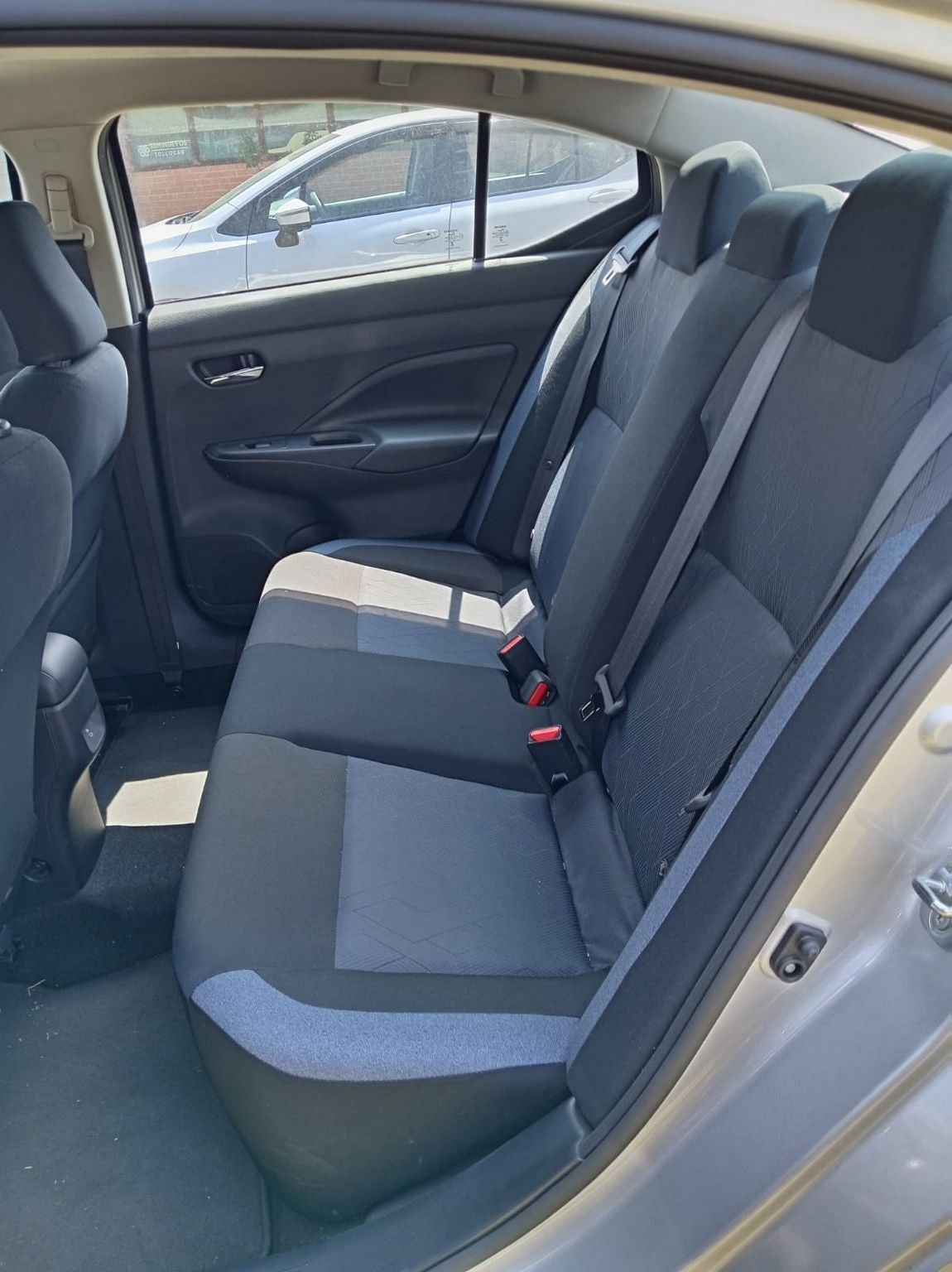 2025 Nissan Versa 1.6 Advance At