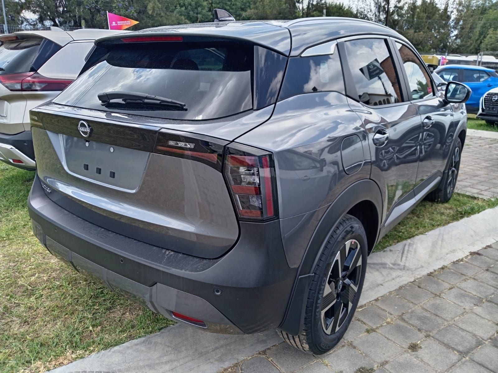 2026 Nissan Kicks 2.0 Advance At